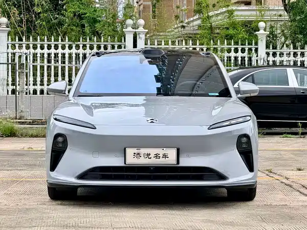 NIO ET5 2025