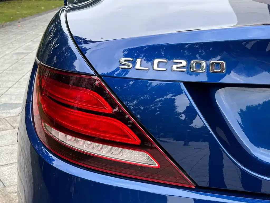 Mercedes-Benz SLC 2017 — фото 9