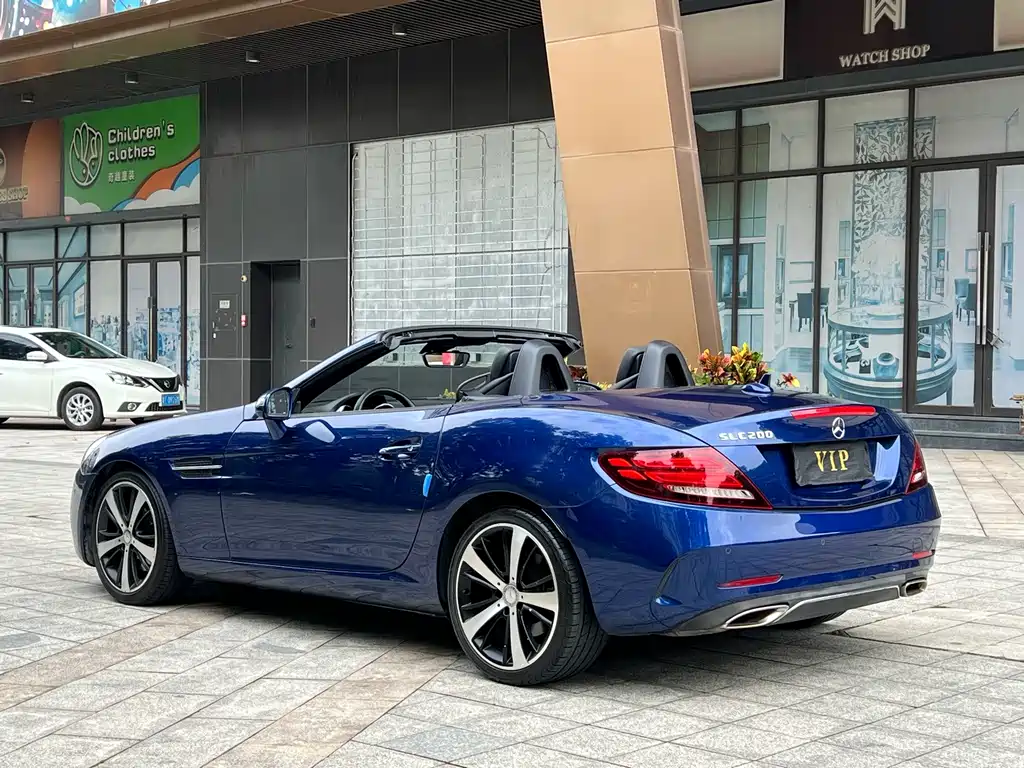 Mercedes-Benz SLC 2017 — фото 10