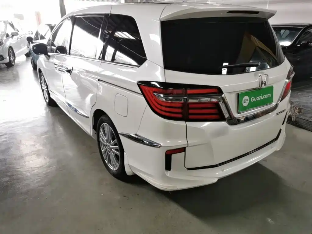 Honda Elysion 2019