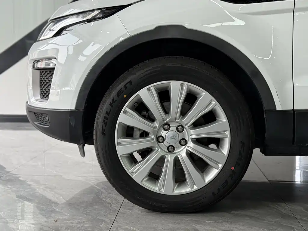 Land Rover Evoque 2017 — фото 8