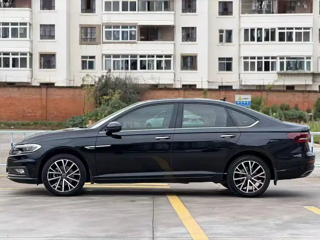 Volkswagen Lavida 2022