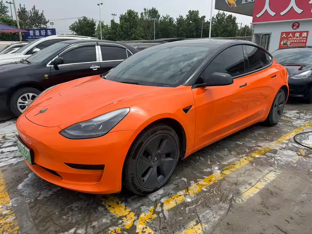 Tesla Model 3 2023 — фото 1