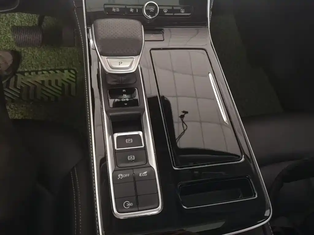 Roewe i6 MAX 2020 — фото 14
