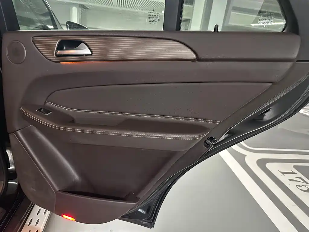 Mercedes-Benz GLE 2019 — фото 22