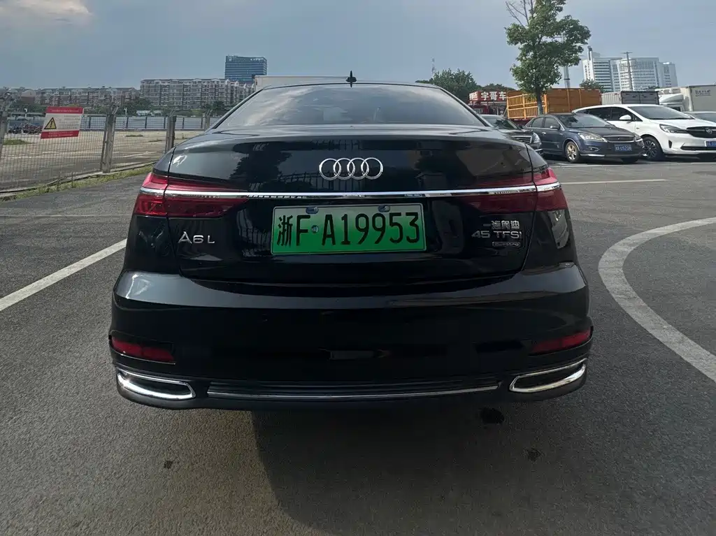 Audi A6L 2021
