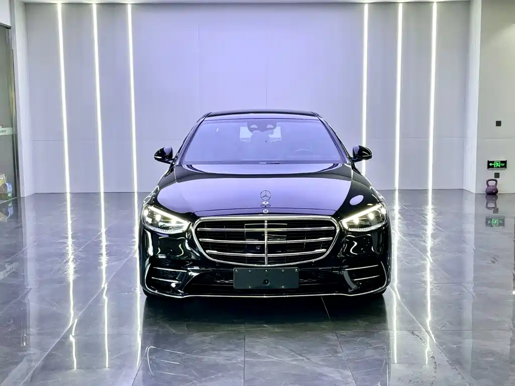 Mercedes-Benz S-Class 2024 — фото 2