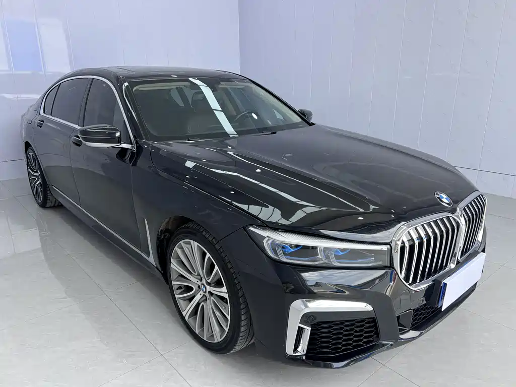BMW 7 Series 2019 — фото 6