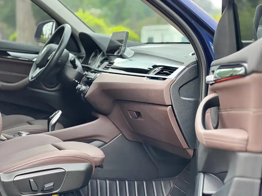 BMW X1 2020 — фото 16