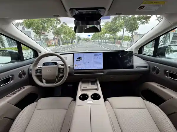 Li Auto i8 2026
