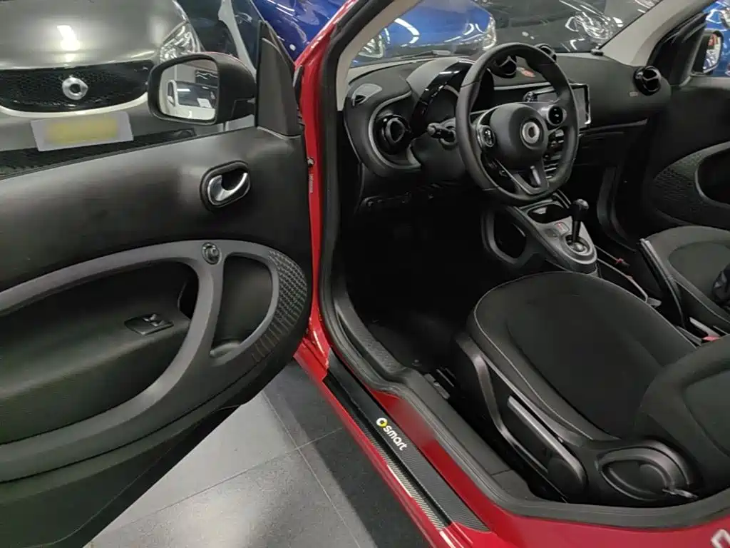 smart fortwo 2018 — фото 16