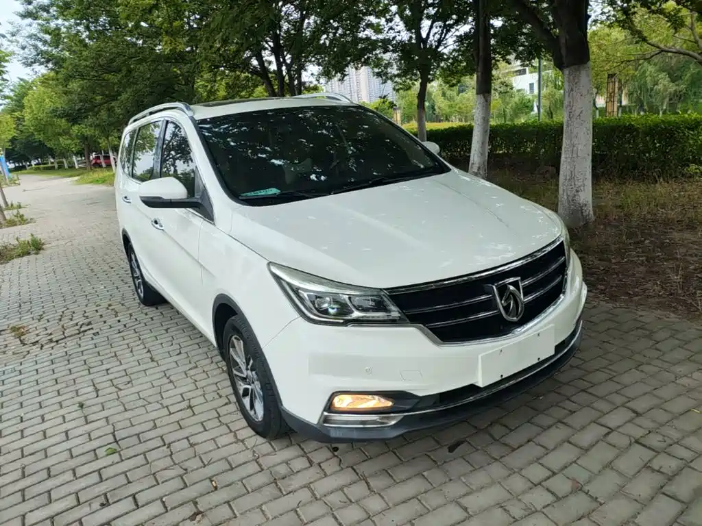 Baojun 730 2017