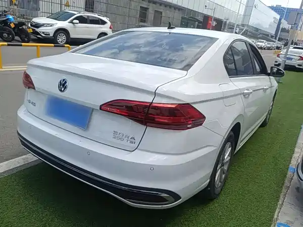 Volkswagen Bora 2024