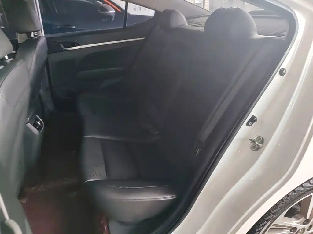 Hyundai Celesta 2016 — фото 17