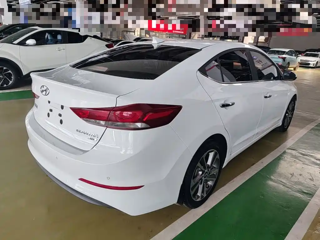 Hyundai Celesta 2016 — фото 7