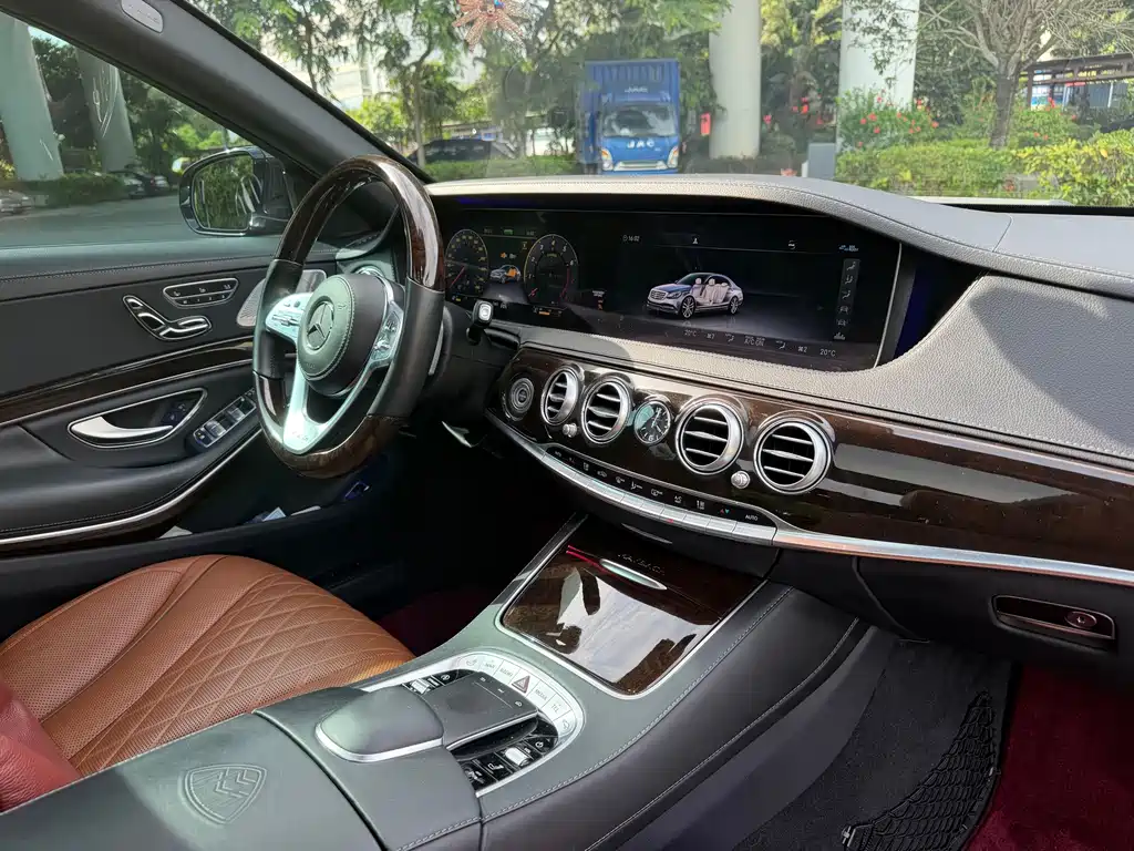 Mercedes-Benz Maybach S-Class 2020 — фото 10