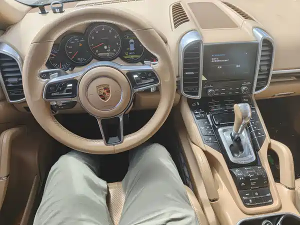 Porsche Cayenne 2017