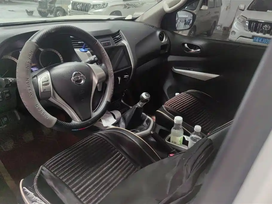 Nissan Terra 2022 — фото 12