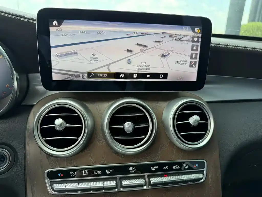 Mercedes-Benz GLC 2022 — фото 10