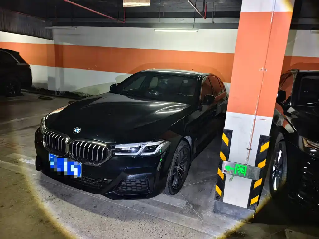BMW 5 Series 2023