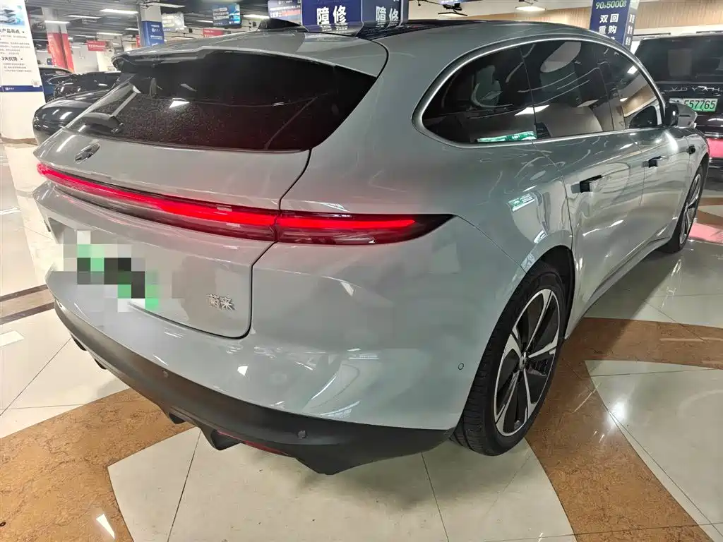 NIO ET5T 2024