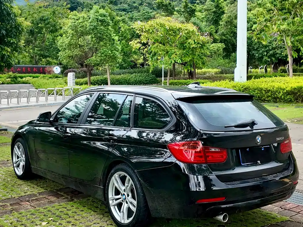 BMW 3 Series 2014 — фото 9