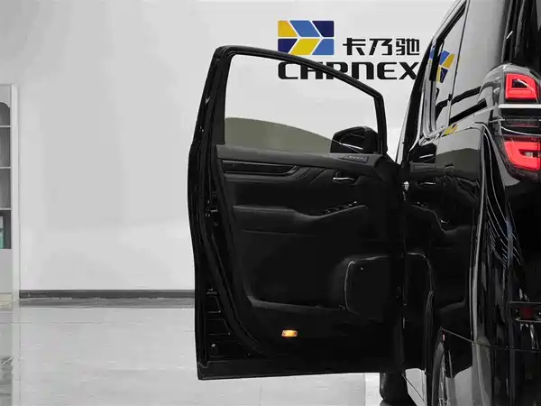 Toyota Vellfire 2020