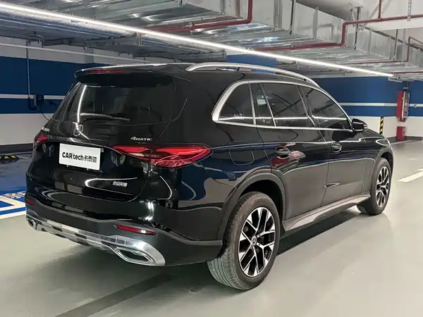 Mercedes-Benz GLC 2023