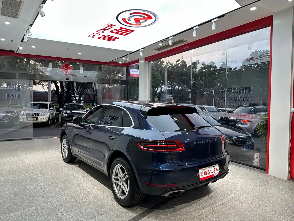 Porsche Macan 2018 — фото 4