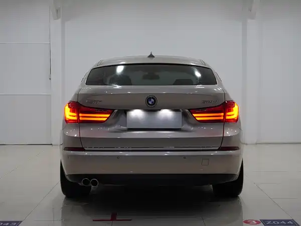 BMW 5 Series GT 2014