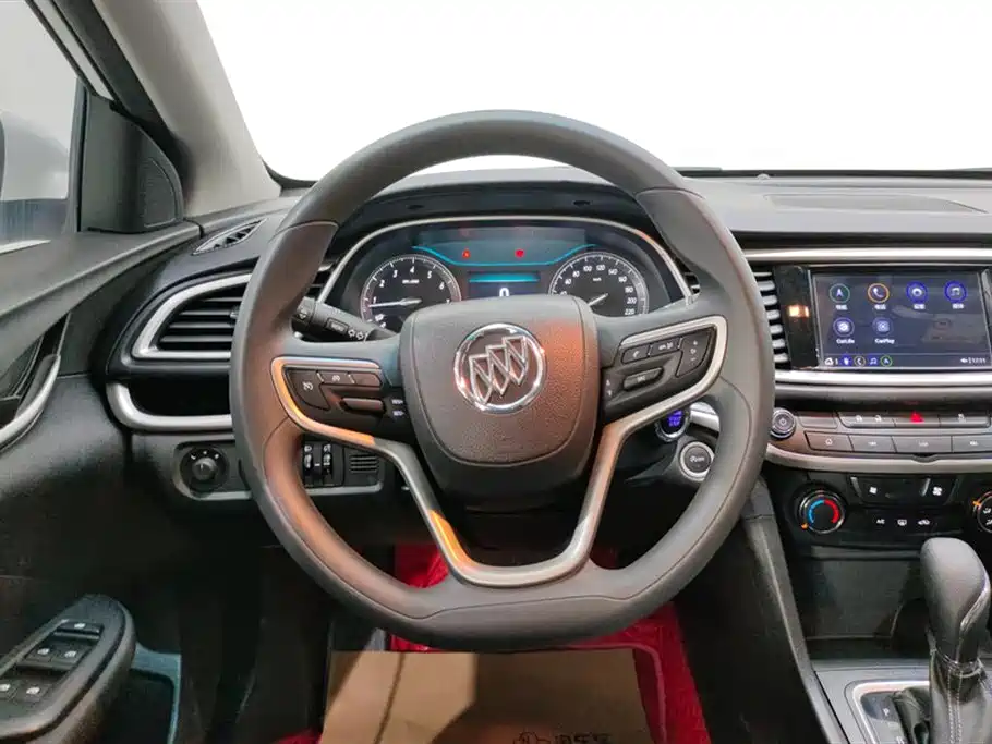 Buick Excelle 2022 — фото 15