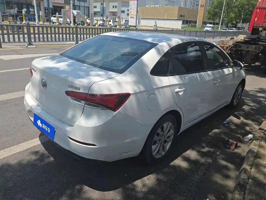 Buick Excelle 2021
