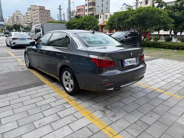 BMW 5 Series 2008