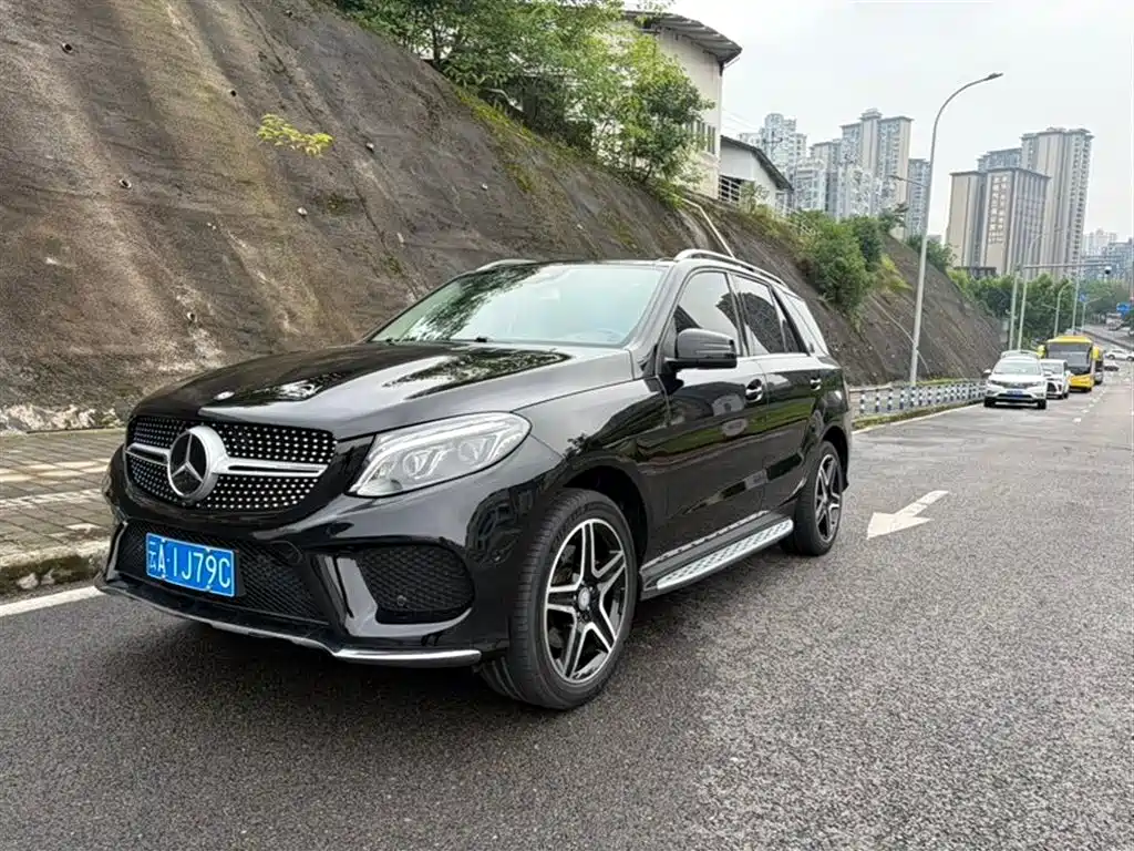 Mercedes-Benz GLE 2017