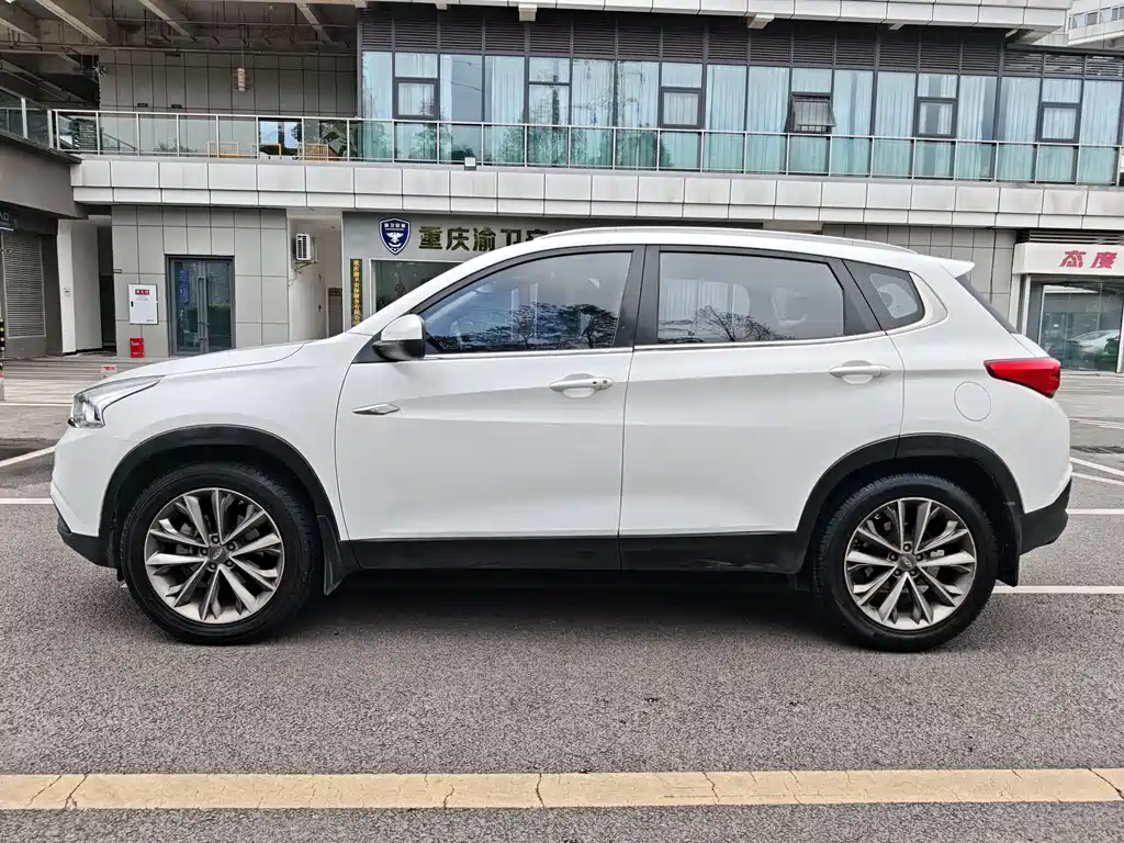 Chery Tiggo 7 2017 — фото 8