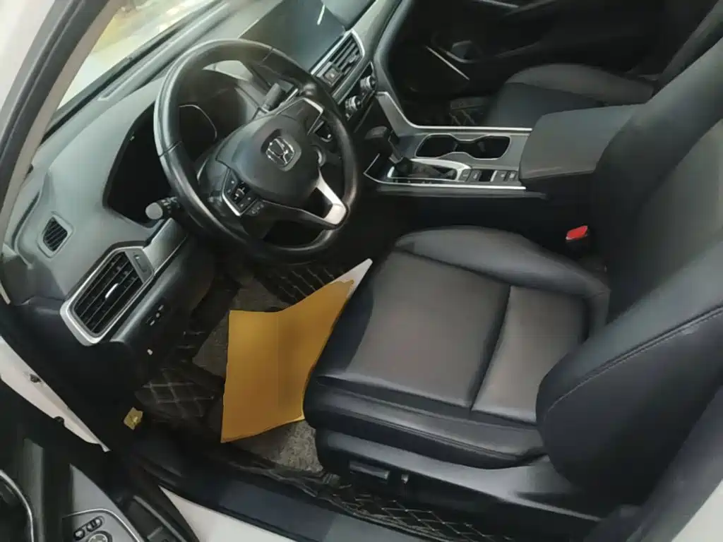 Honda Accord 2021 — фото 15