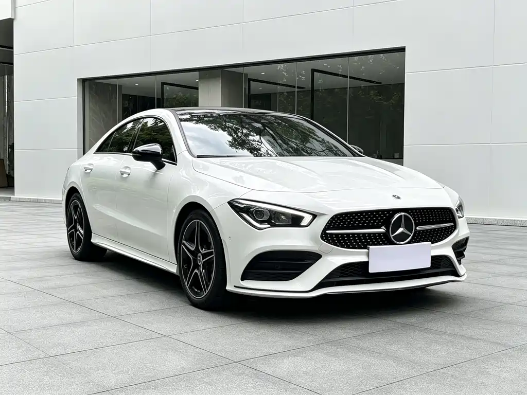 Mercedes-Benz CLA 2022