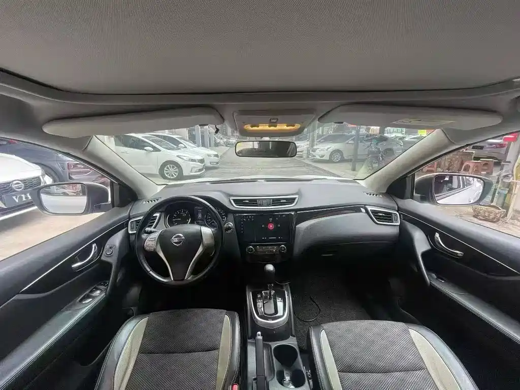 Nissan Qashqai 2016