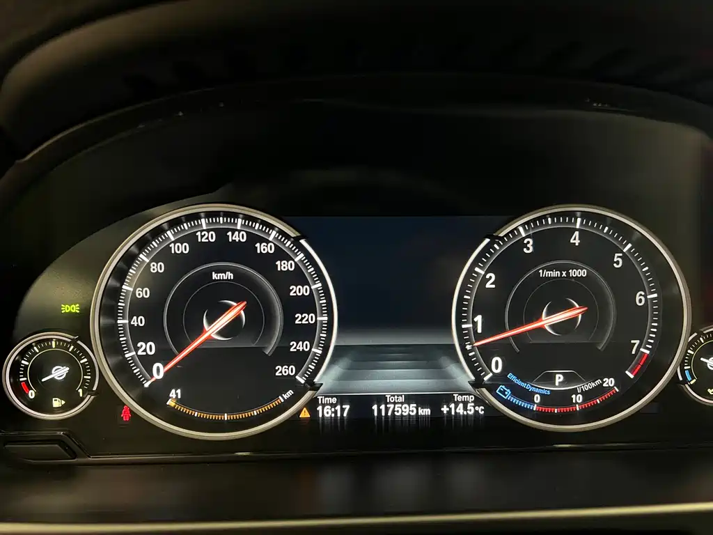 BMW X5 2018 — фото 13