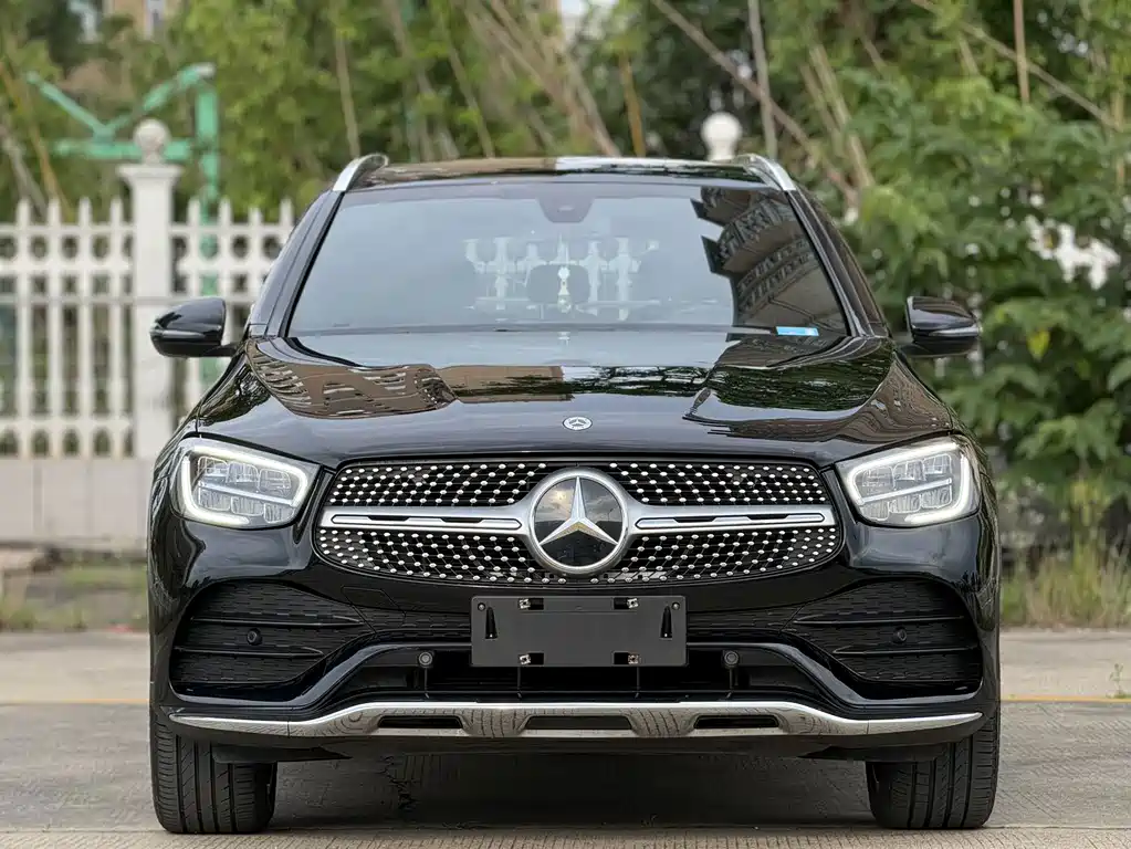 Mercedes-Benz GLC 2023