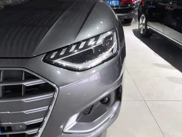Audi A4L 2022