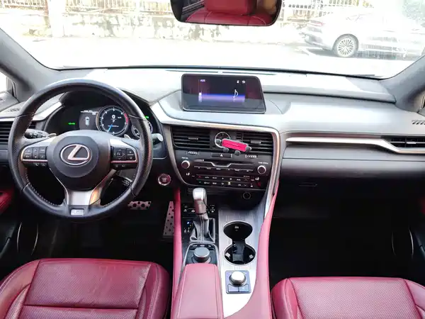 Lexus RX 2019