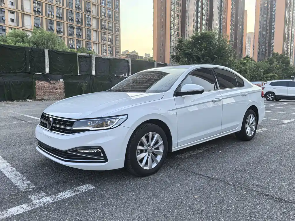 Volkswagen Bora 2021
