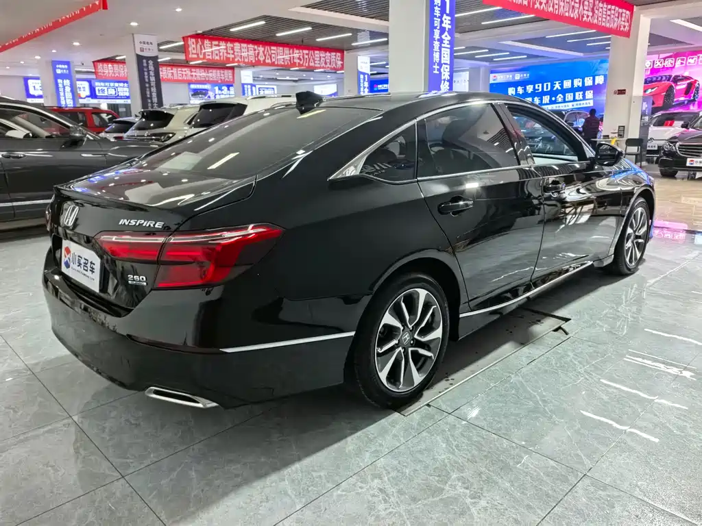 Honda Inspire 2020 — фото 7