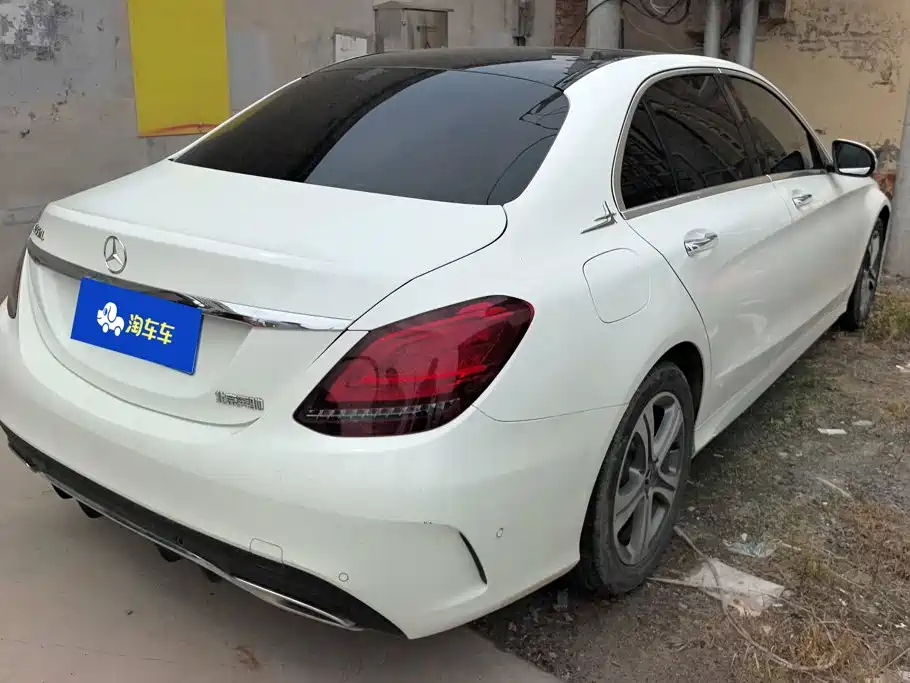Mercedes-Benz C-Class 2019