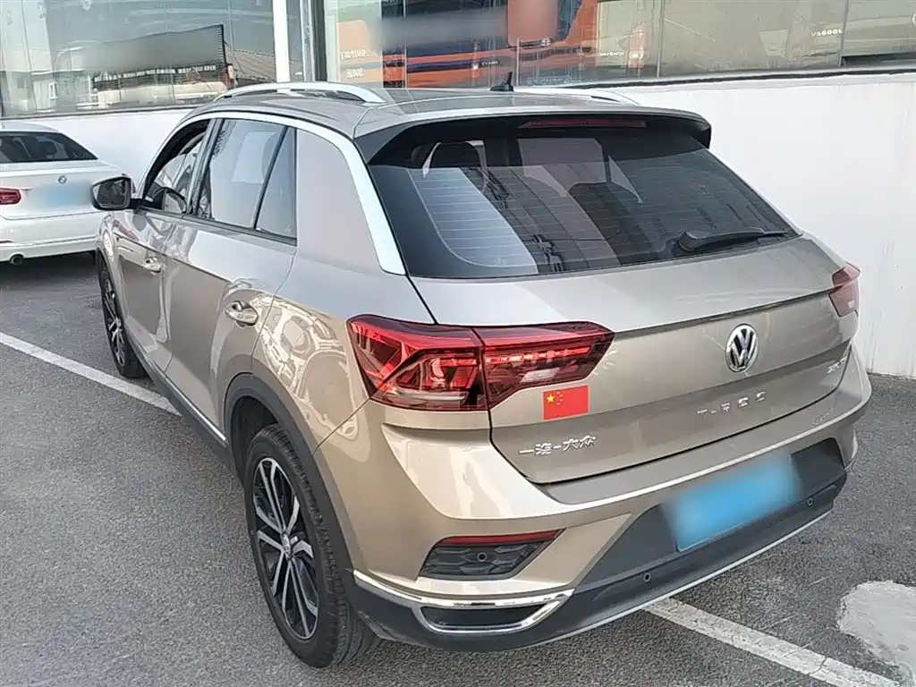 Volkswagen T-Roc 2020 — фото 5