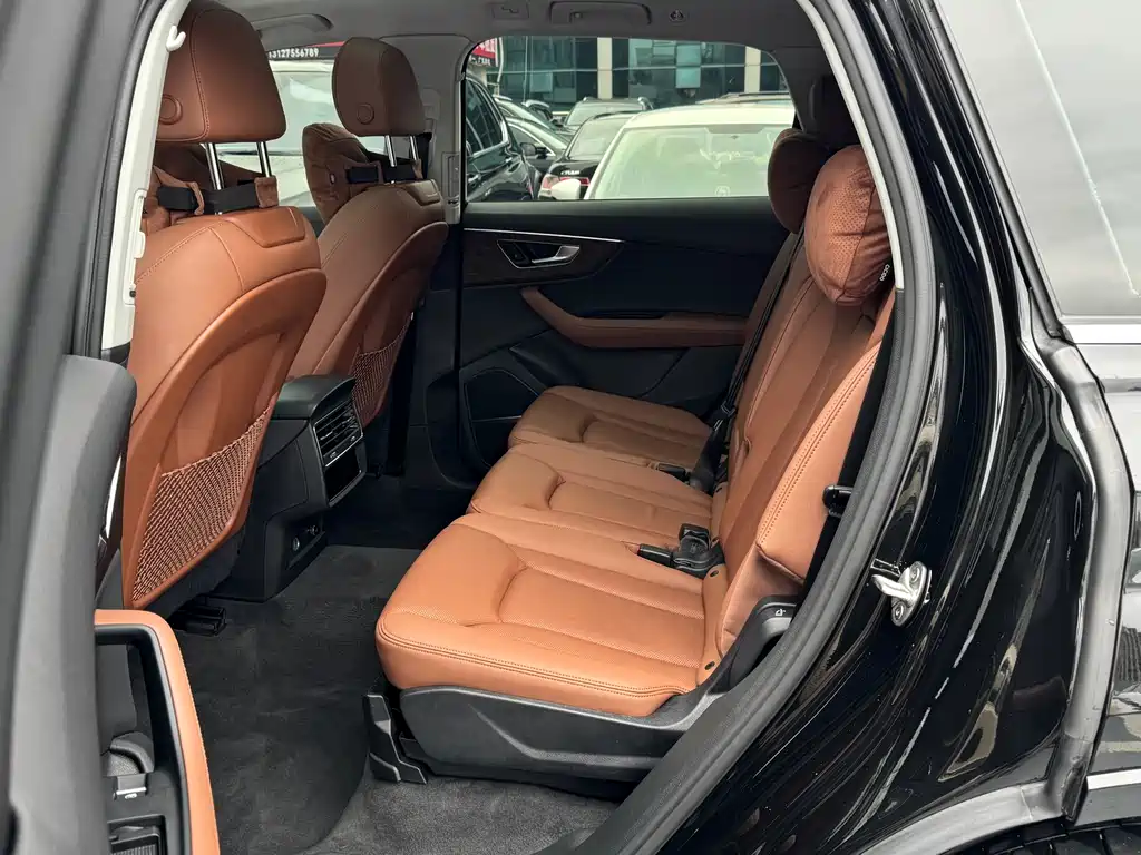 Audi Q7 2023