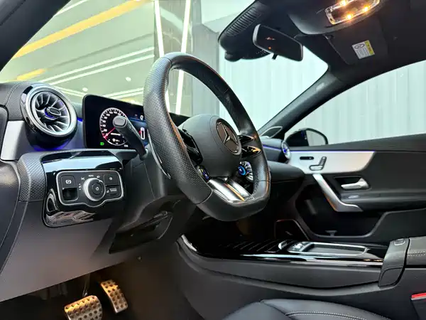 Mercedes-Benz A-Class AMG 2025