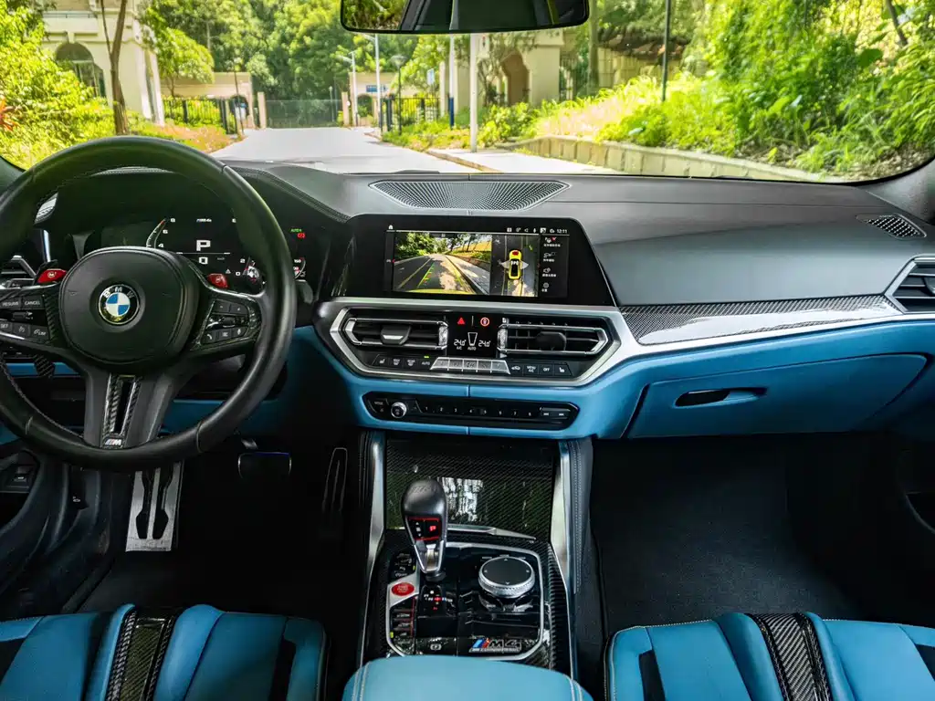 BMW M4 2022 — фото 17