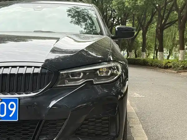 BMW 3 Series 2022